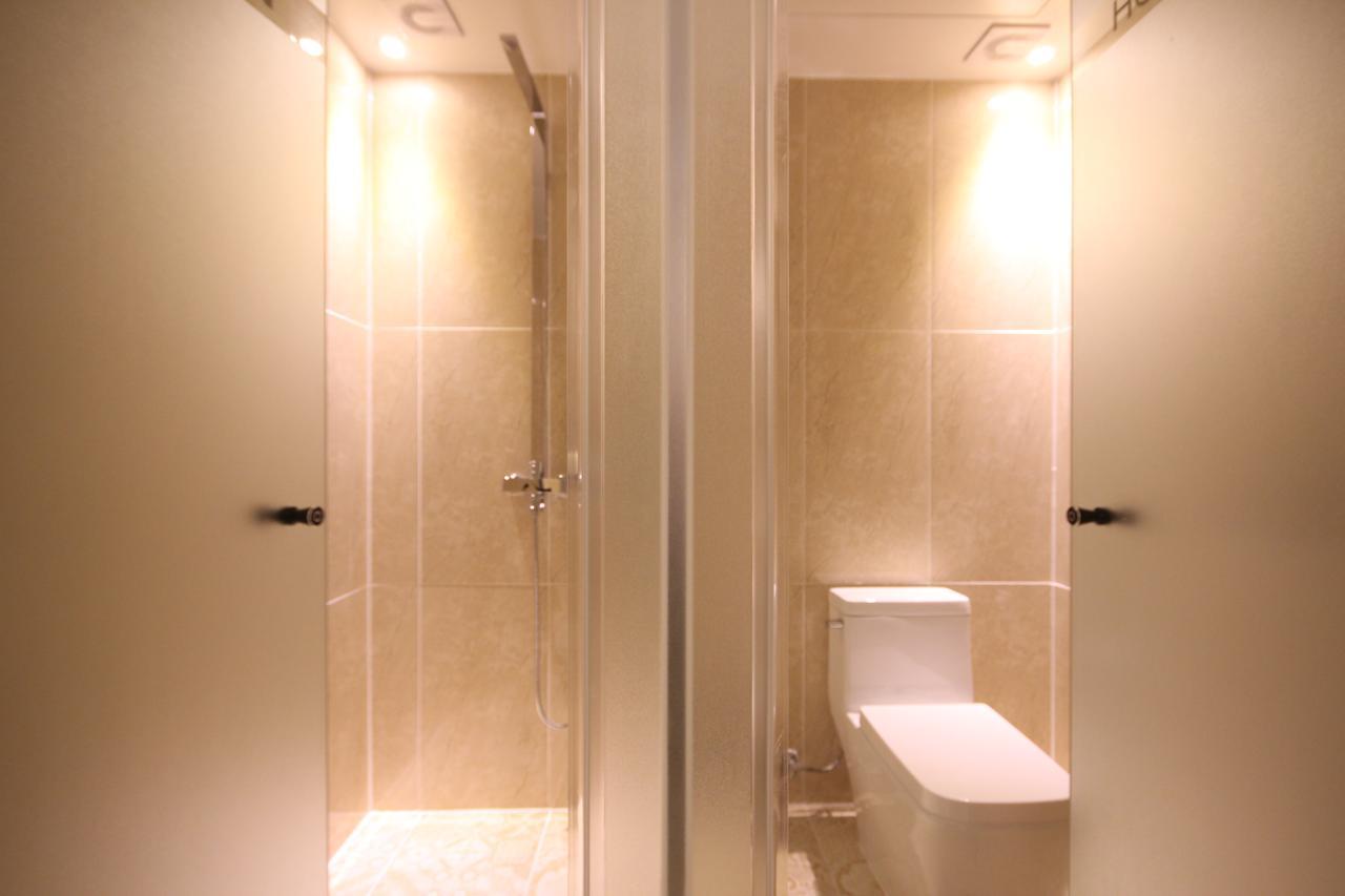 Mbn Hotel Changwon Extérieur photo